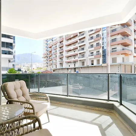 דירה White Sail Spacious 2-bedroom Steps From Yekta Mall In Mahmutlar, *