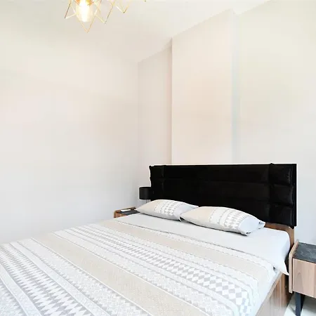 Lägenhet White Sail Spacious 2-bedroom Steps From Yekta Mall In Mahmutlar, Alanya