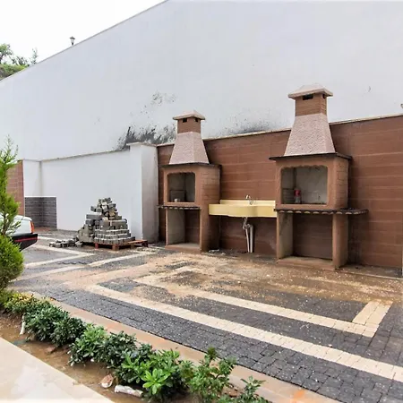 Lägenhet White Sail Spacious 2-bedroom Steps From Yekta Mall In Mahmutlar,